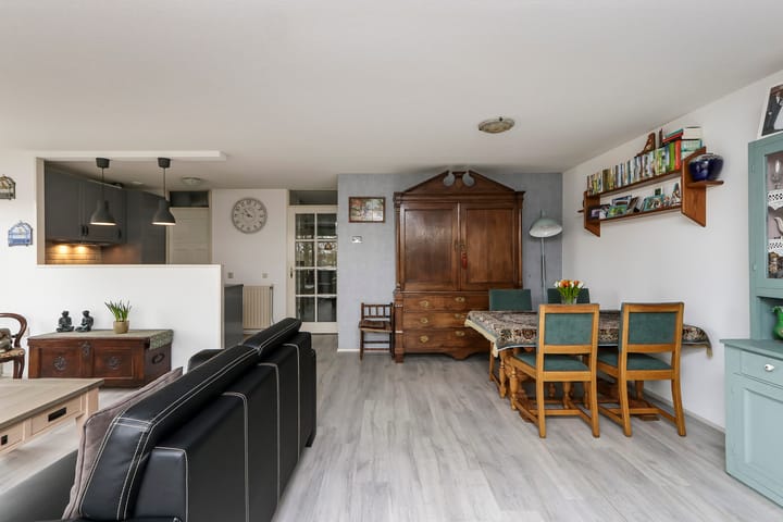 Foto 13 van Elzenlaan 136