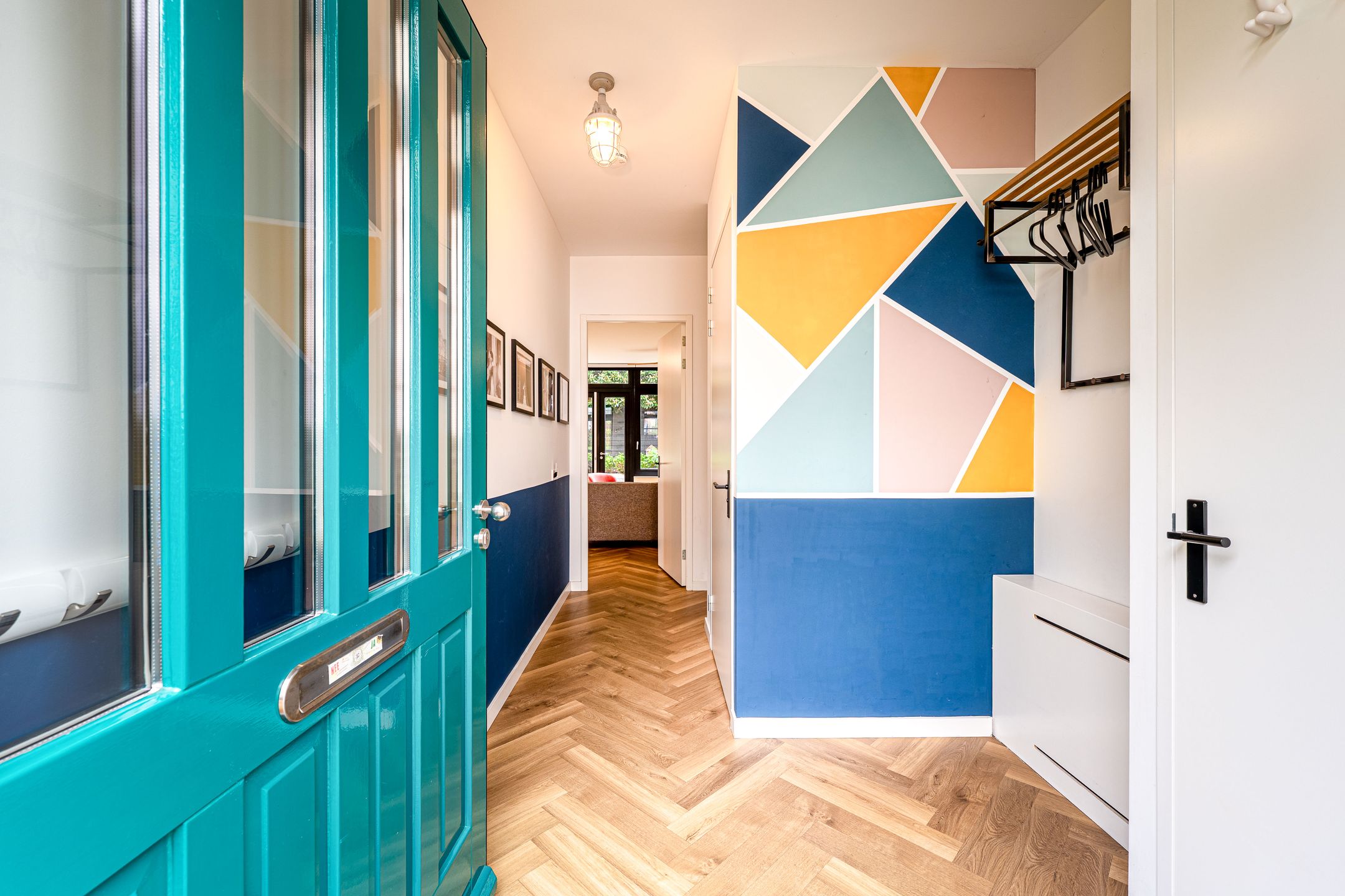 Photo 3 of P.A. Weeldenburgpad 8