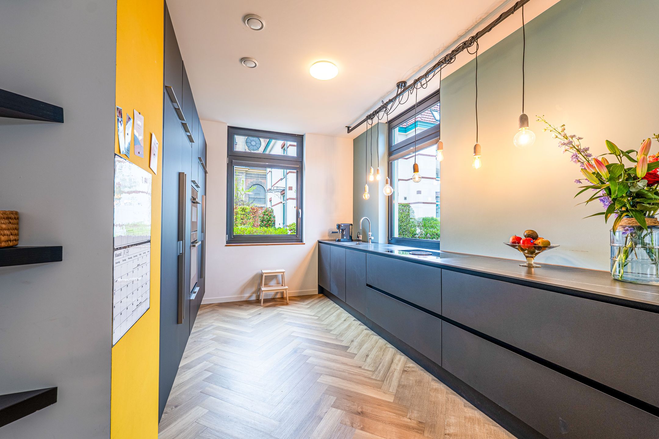 Photo 9 of P.A. Weeldenburgpad 8