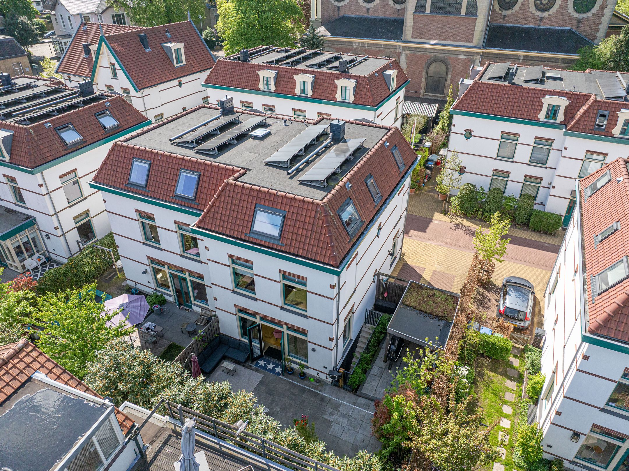 Photo 39 of P.A. Weeldenburgpad 8