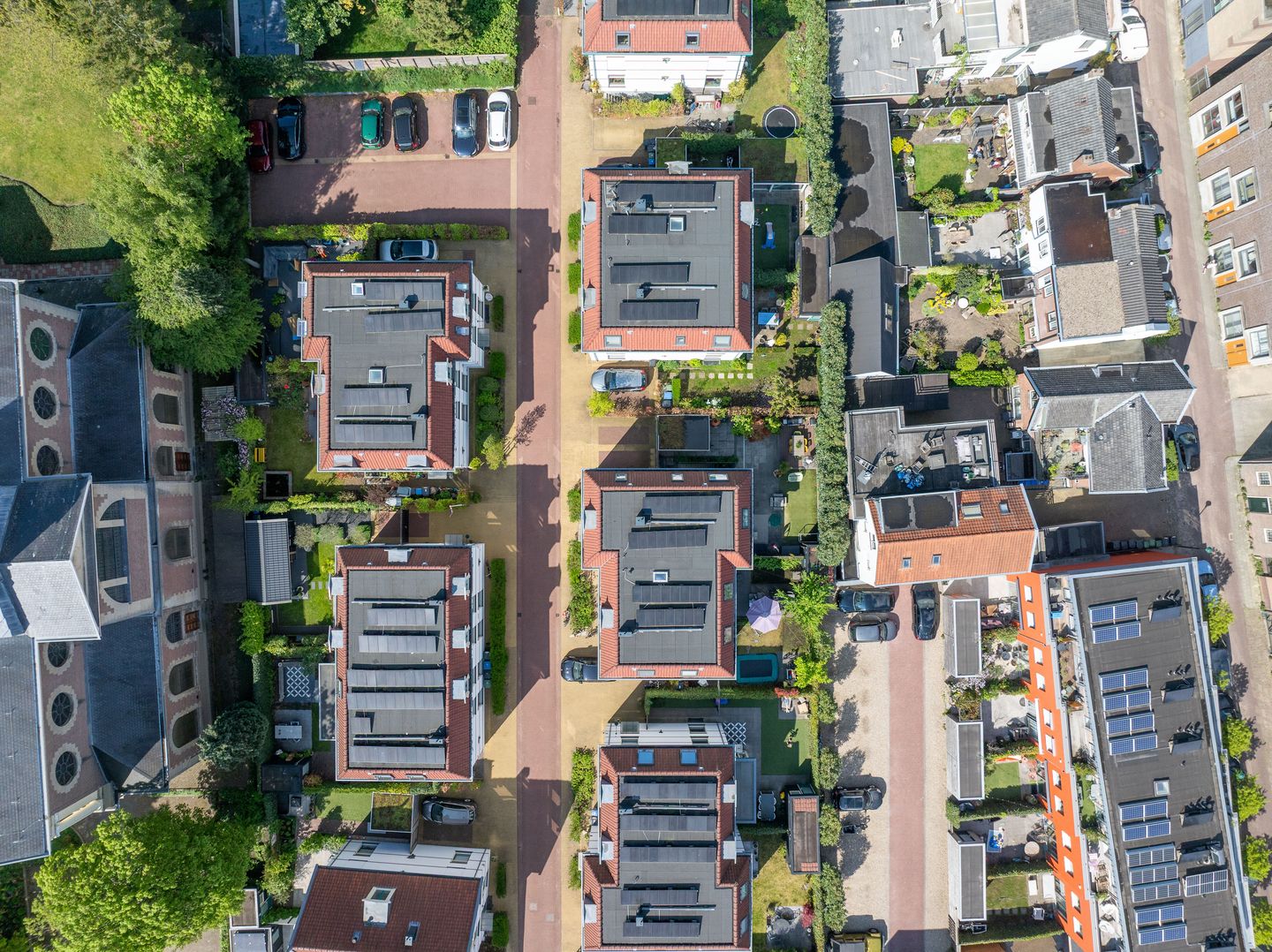 Photo 40 of P.A. Weeldenburgpad 8