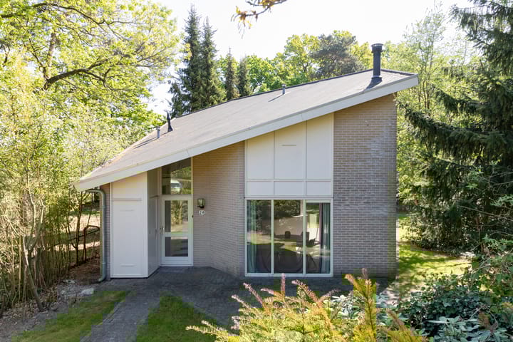 Photo 1 of Scheibaan 17-24