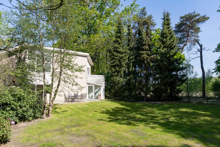 Photo 2 of Scheibaan 17-24