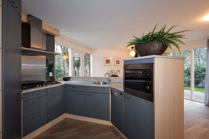 Photo 9 of Scheibaan 17-24