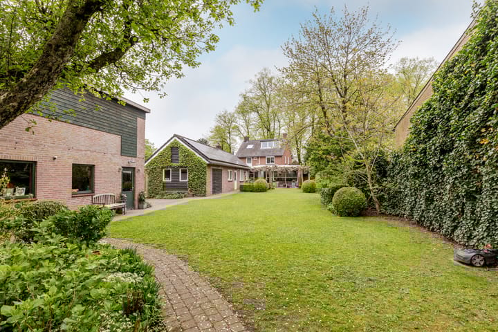 Photo 48 of Putterstraat 2