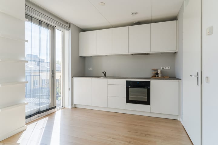 Foto 12 van Carry van Bruggenhof 32