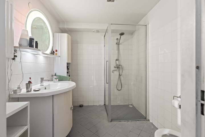 Foto 12 van West-Varkenoordseweg 181-A