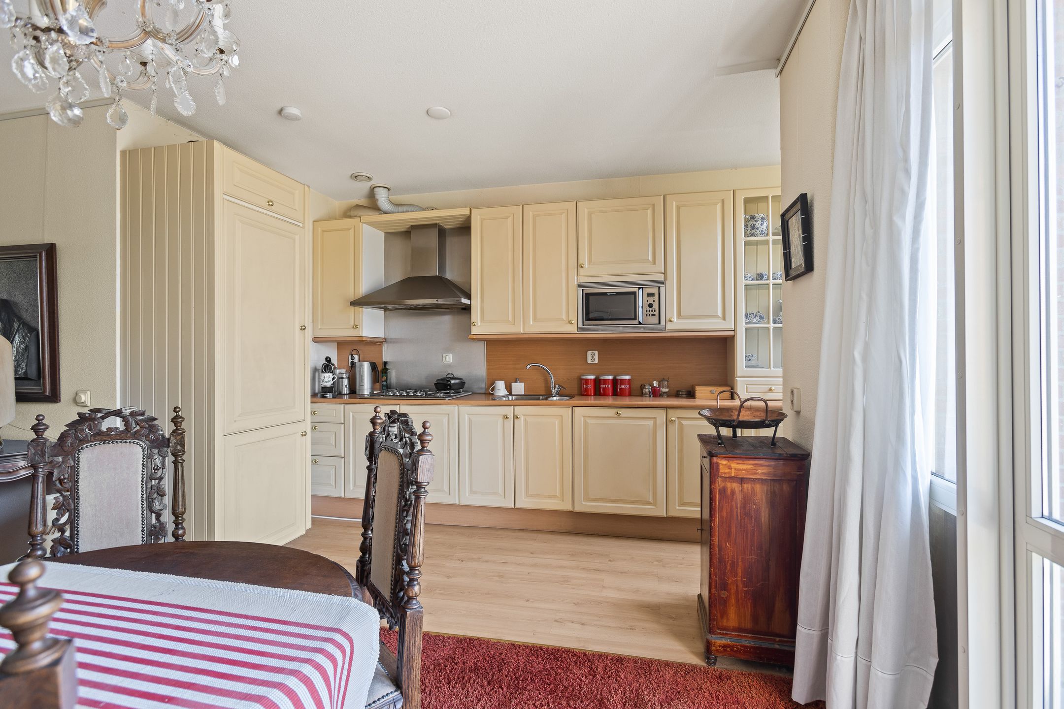 Foto 27 van West-Varkenoordseweg 181-A