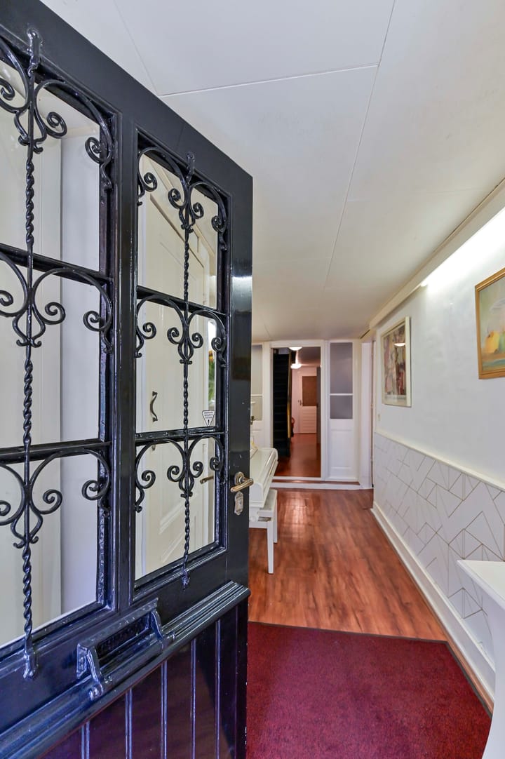 Foto 7 van Neerhem 64