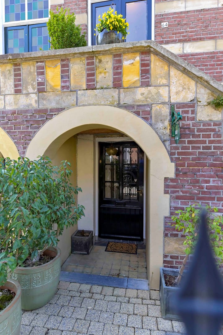 Foto 6 van Neerhem 64