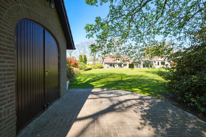 Foto 37 van Krommeweg 6-A