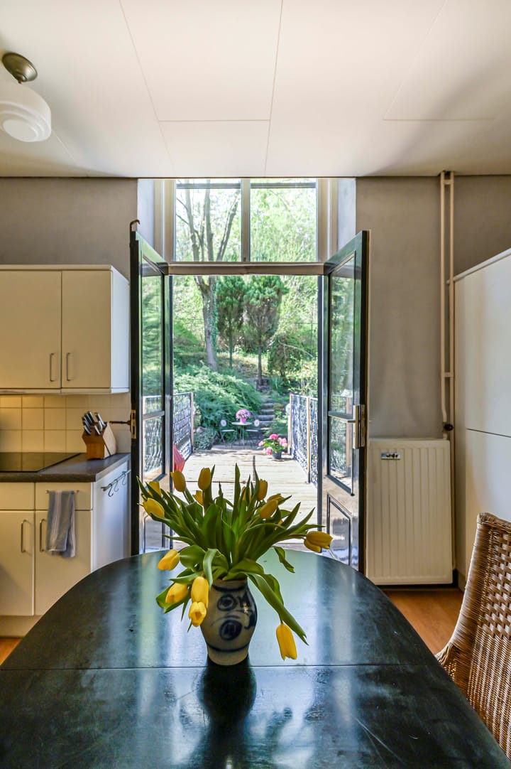 Foto 30 van Neerhem 64