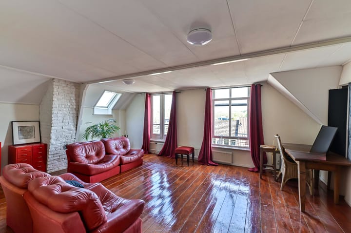 Foto 32 van Neerhem 64