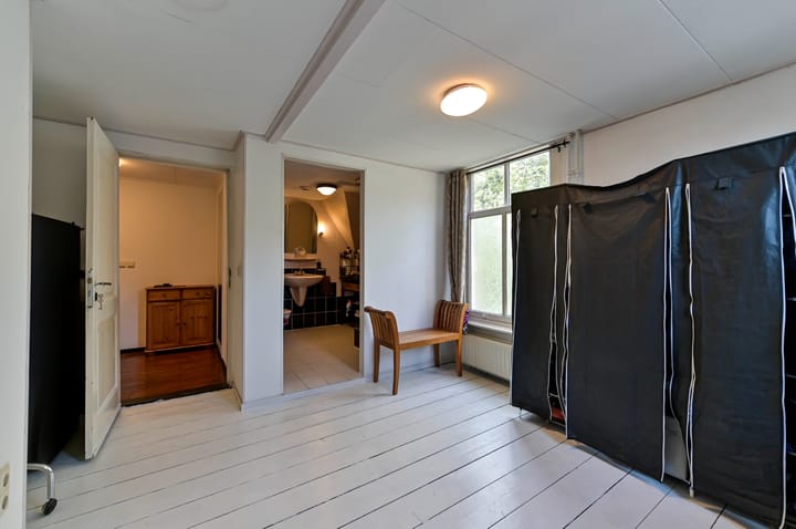 Foto 36 van Neerhem 64