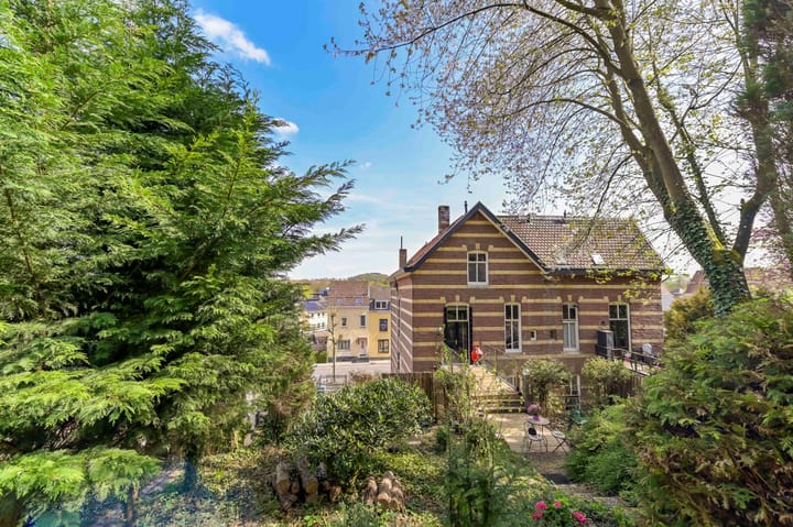 Foto 47 van Neerhem 64