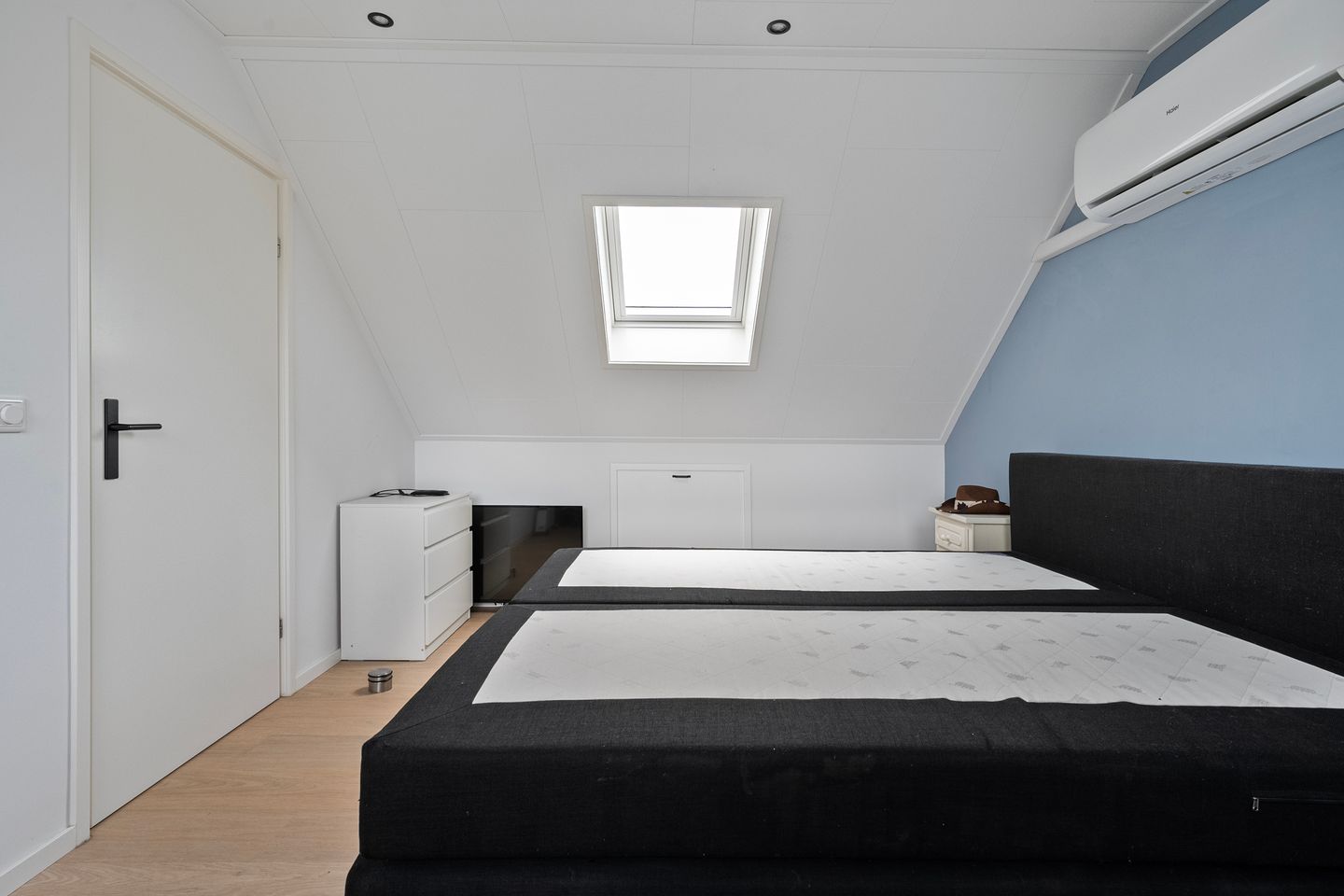 Foto 20 van Julianalaan 1