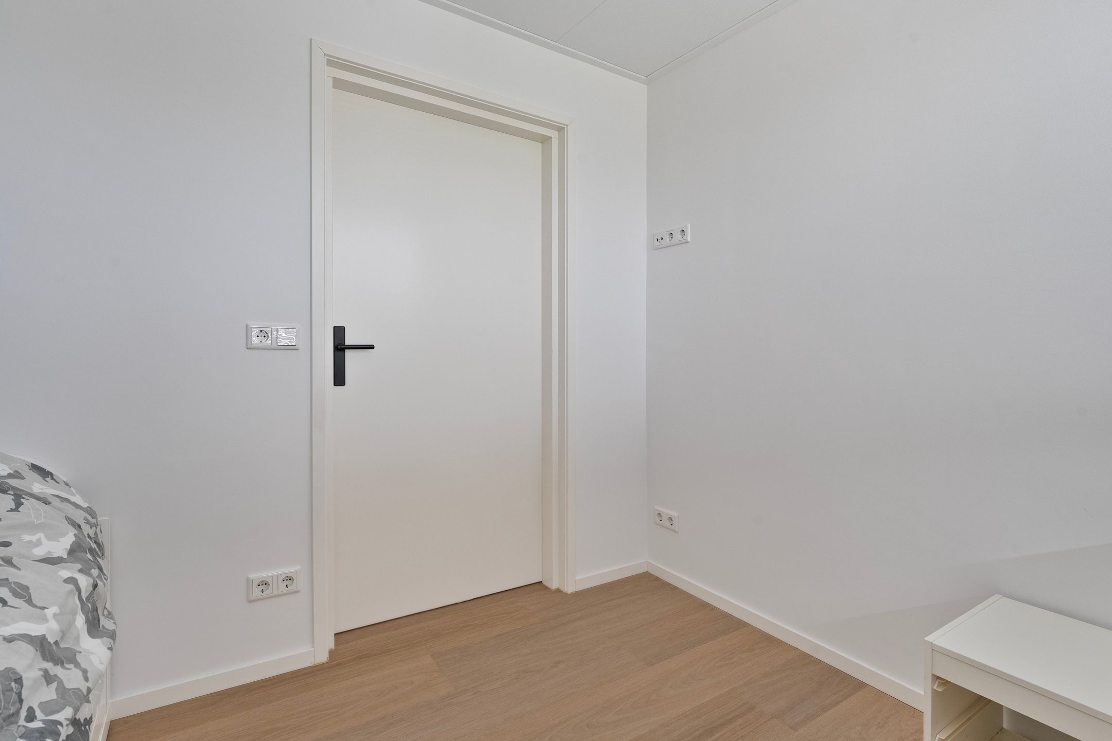 Foto 27 van Julianalaan 1