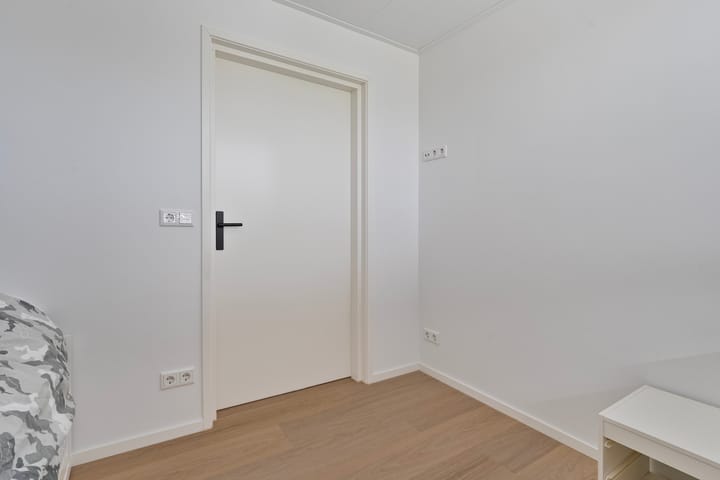 Foto 27 van Julianalaan 1