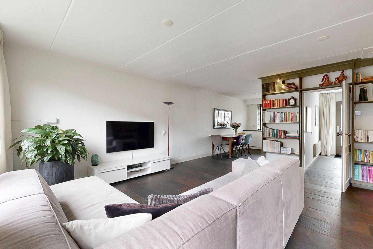 Foto 14 van Beukenlaan 76