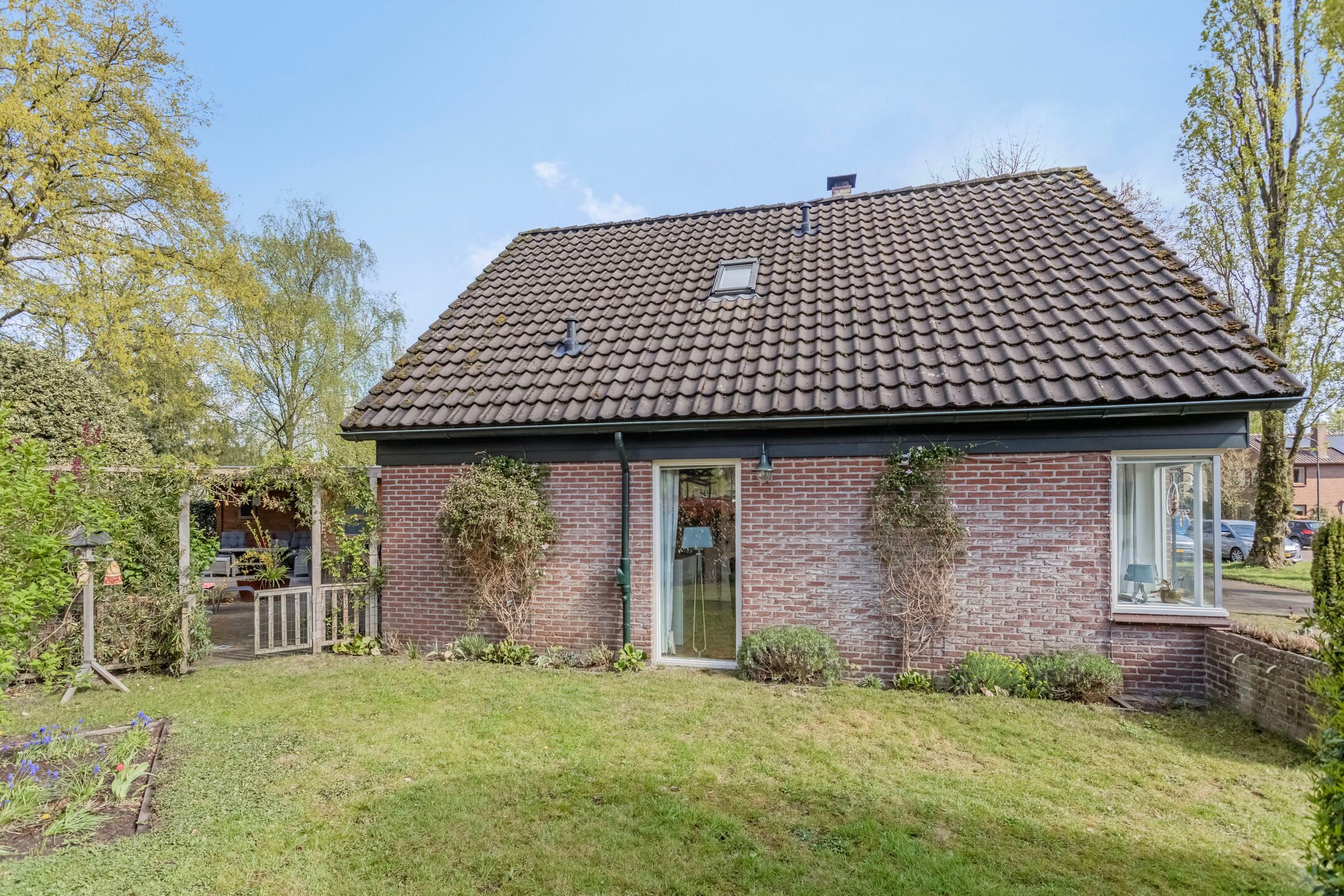 Foto 18 van Westenenkerweg 74