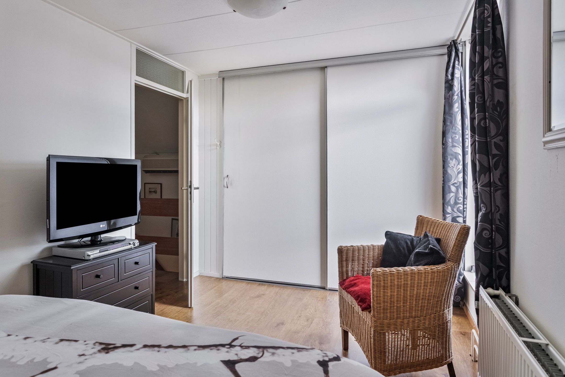 Foto 21 van Westenenkerweg 74