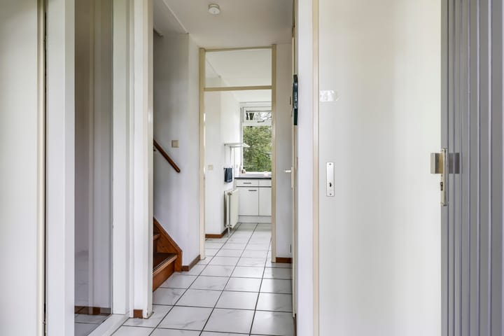 Foto 10 van Berglaan 8