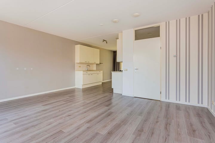 Photo 7 of Doyennéperenlaan 76