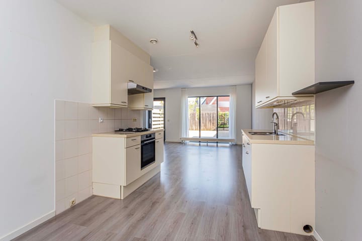 Photo 11 of Doyennéperenlaan 76