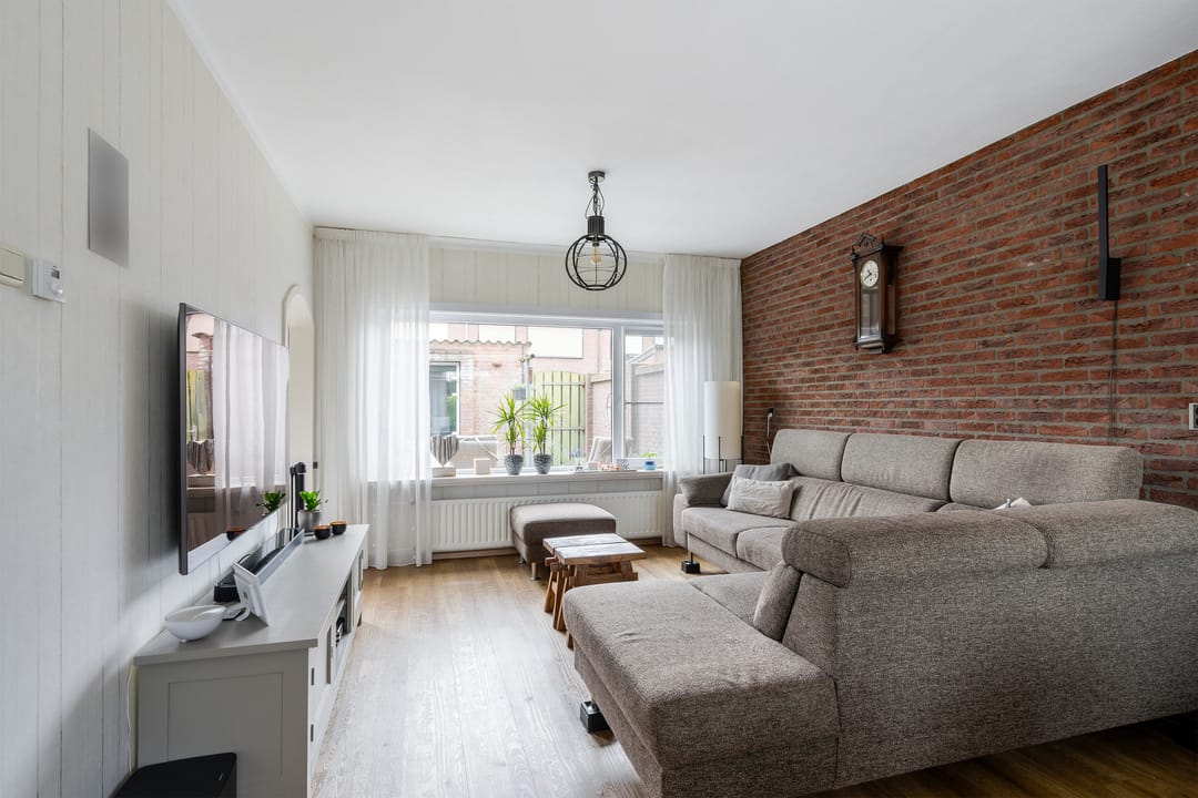 Photo 2 of Gladiolenstraat 33