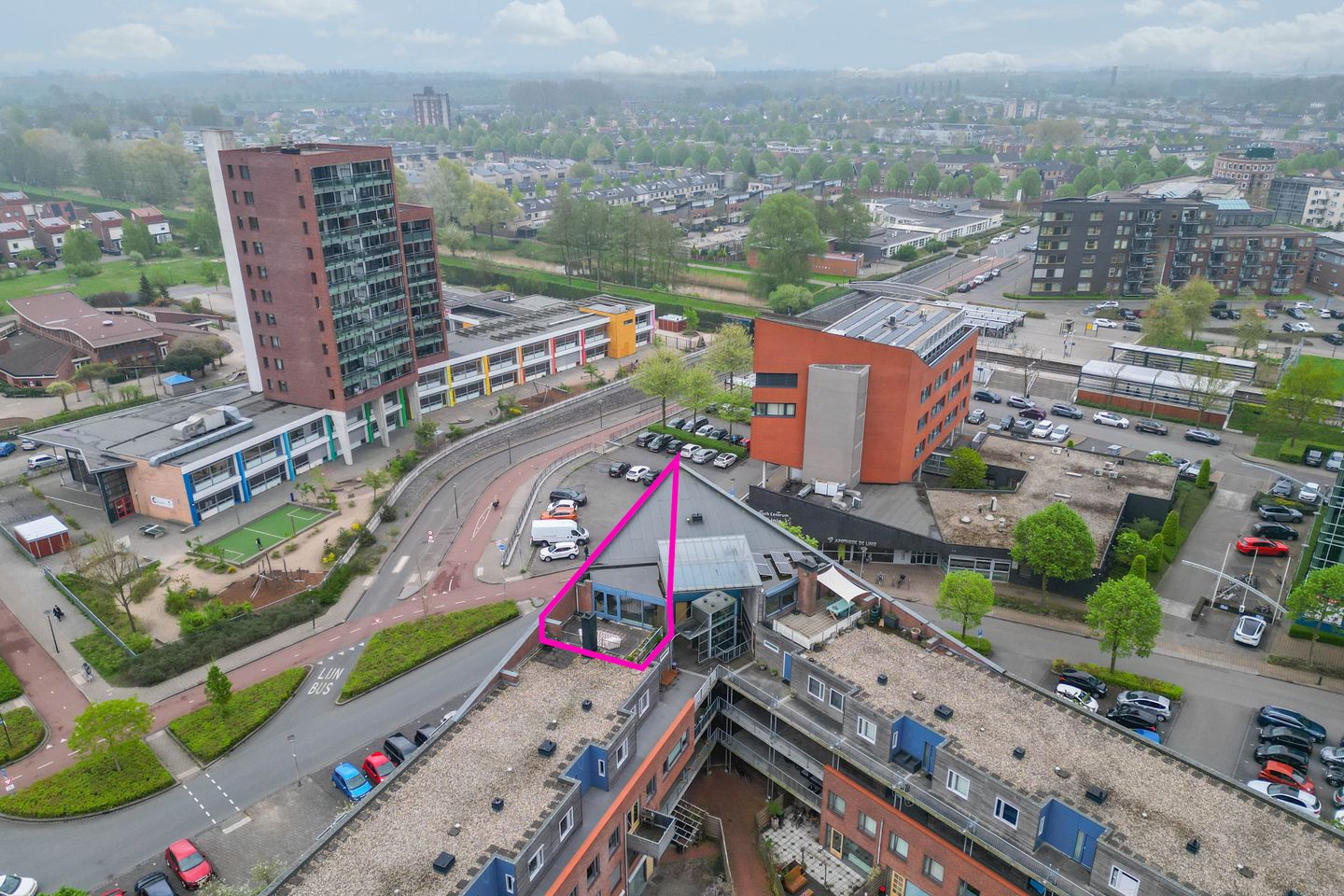 Foto 44 van Linie 573