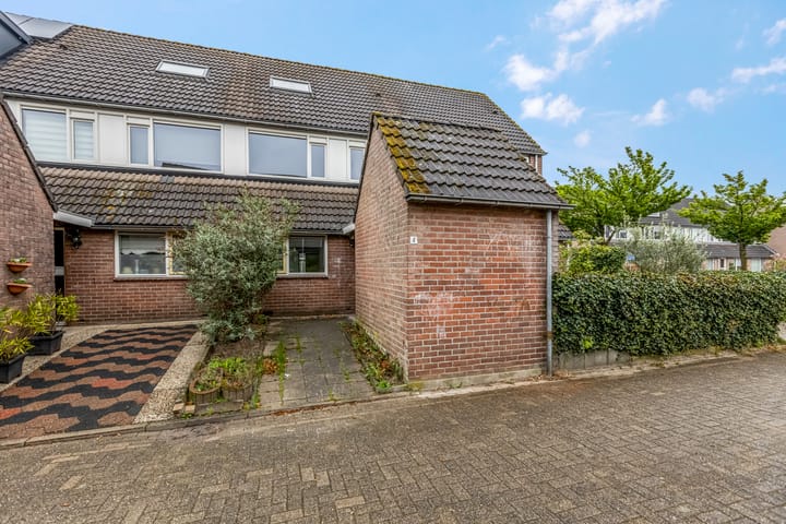 Foto 1 van Koningsveld 4