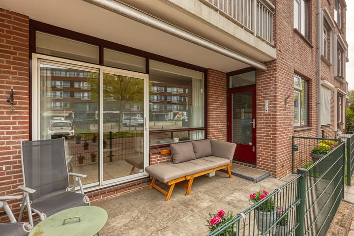 Photo 3 of Jaap ter Haarsingel 4-A