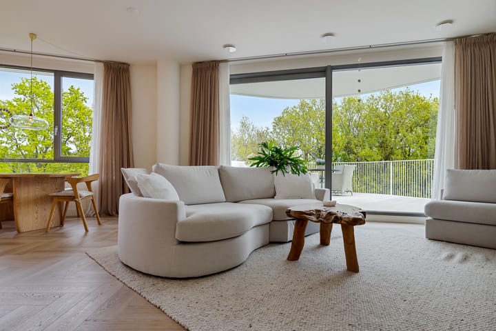 Photo 24 of Koninginneweg 19