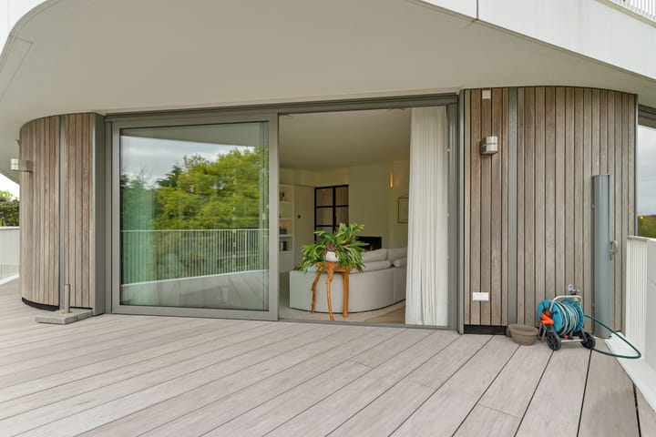 Photo 28 of Koninginneweg 19