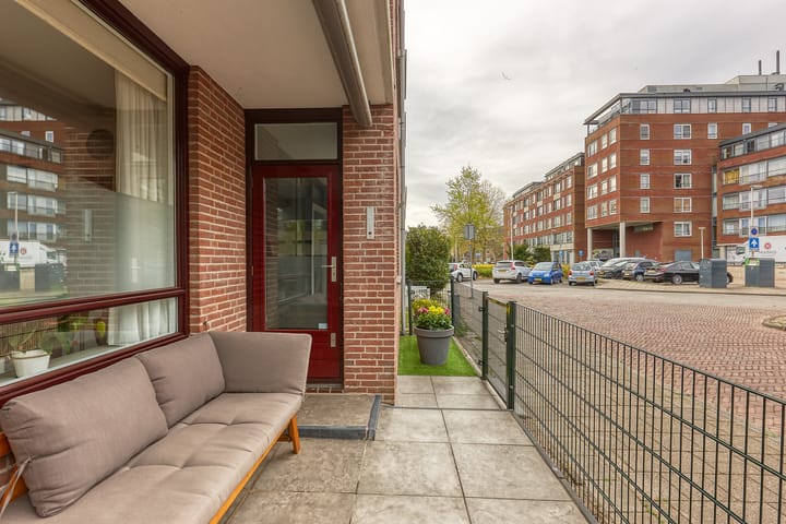 Photo 11 of Jaap ter Haarsingel 4-A