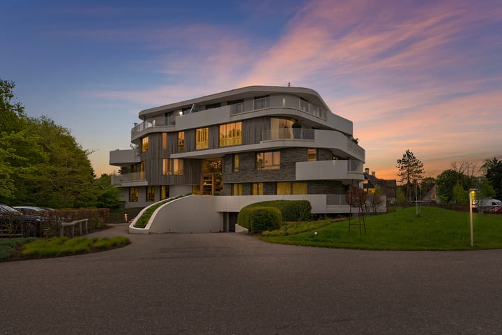 Photo 44 of Koninginneweg 19