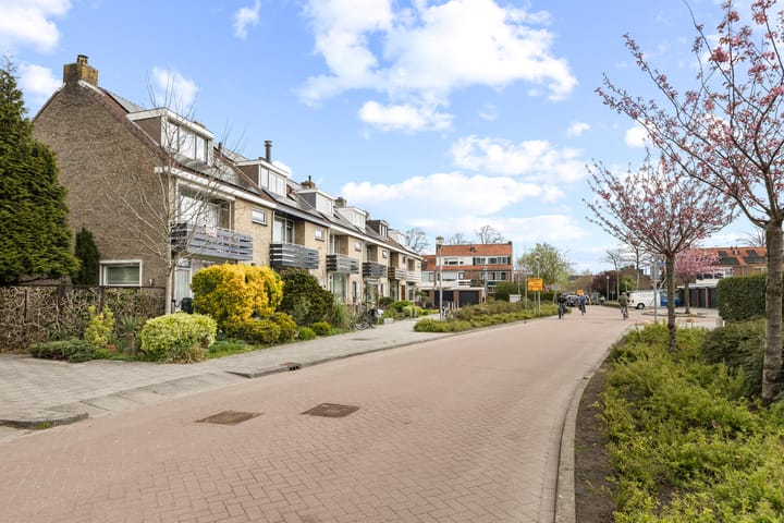 Foto 3 van Esdoornlaan 24