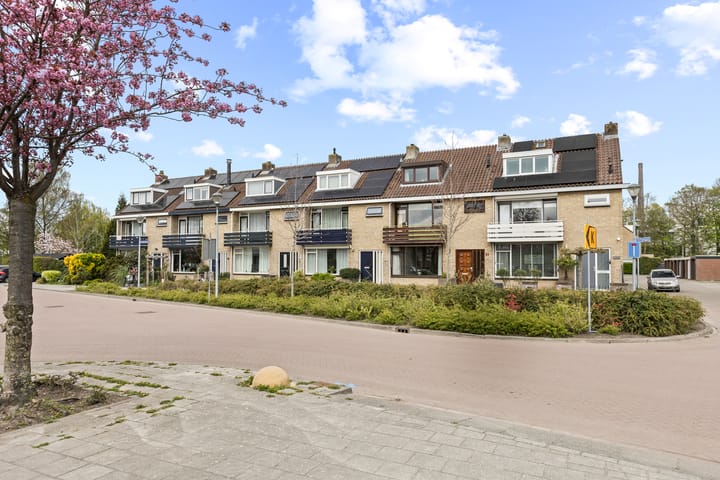 Foto 4 van Esdoornlaan 24