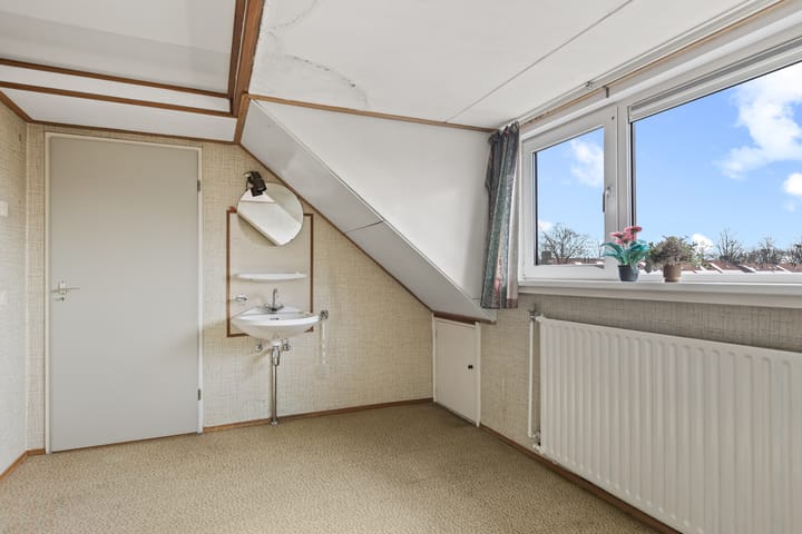 Foto 30 van Esdoornlaan 24