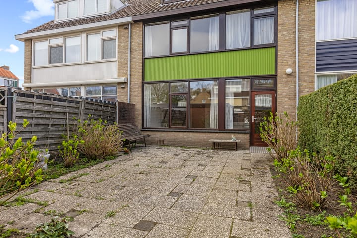 Foto 33 van Esdoornlaan 24