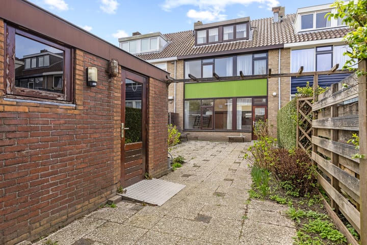 Foto 35 van Esdoornlaan 24