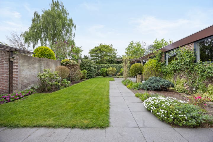 Photo 7 of Burgemeester Smeelelaan 62