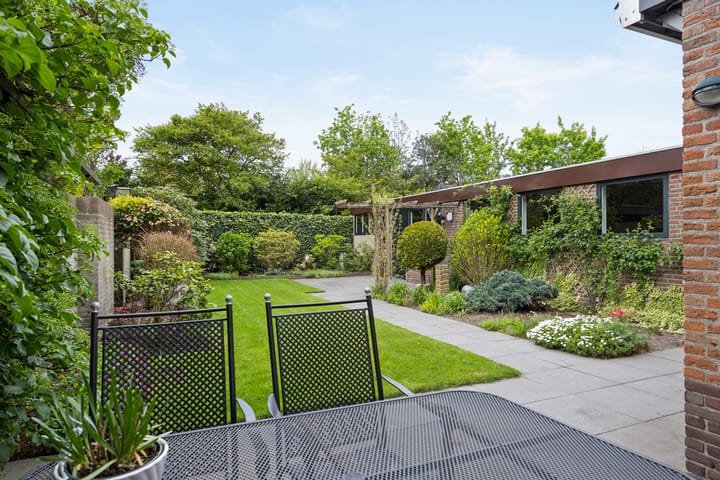 Photo 34 of Burgemeester Smeelelaan 62