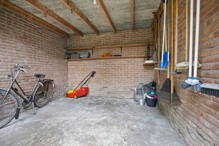 Photo 37 of Burgemeester Smeelelaan 62