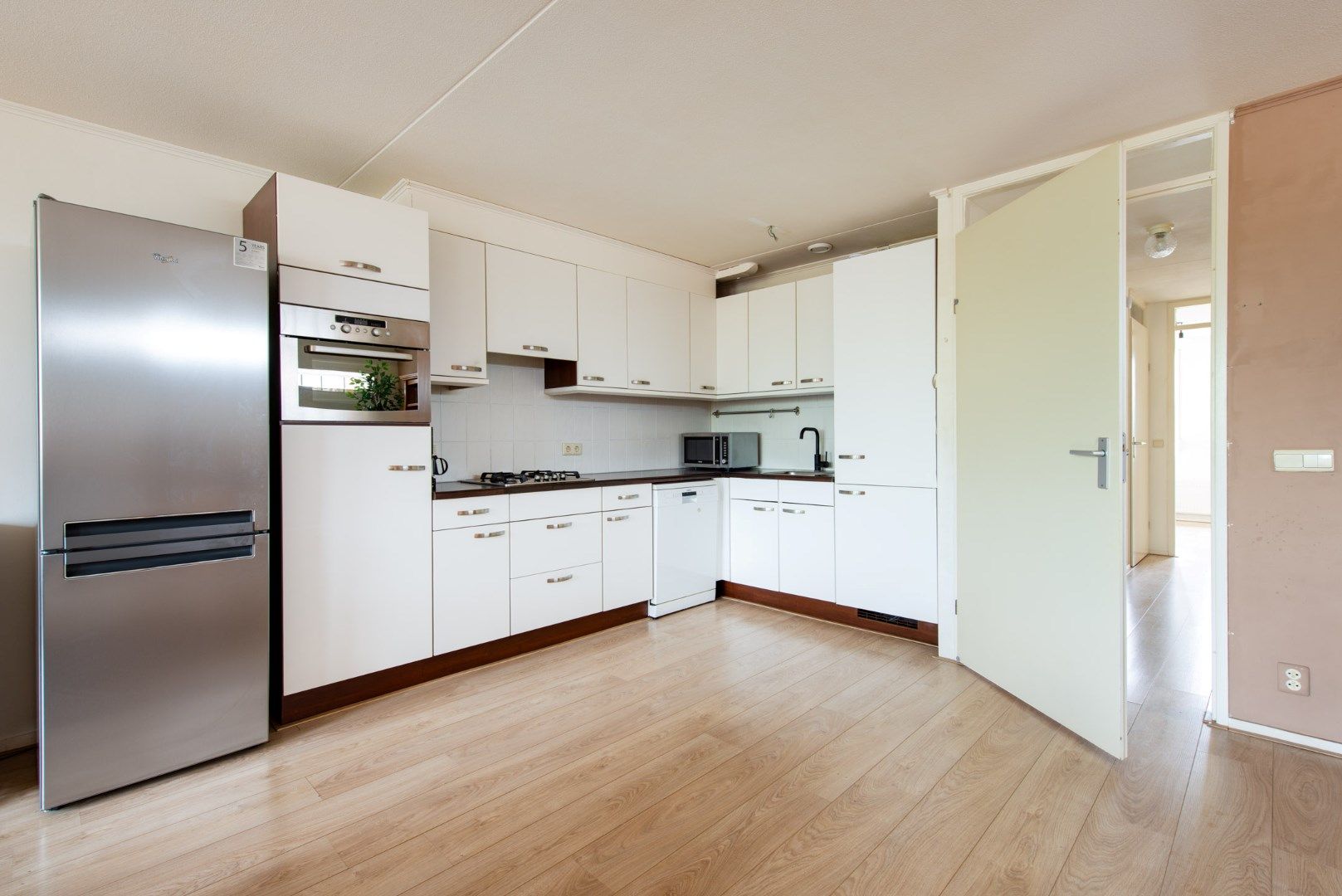 Foto 9 van Van Oranje Nassauhof 11