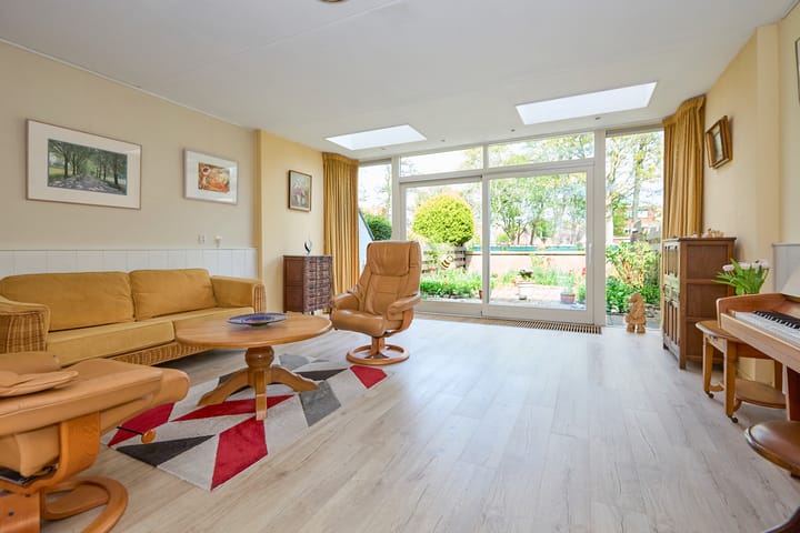 Foto 2 van Mercurius 44