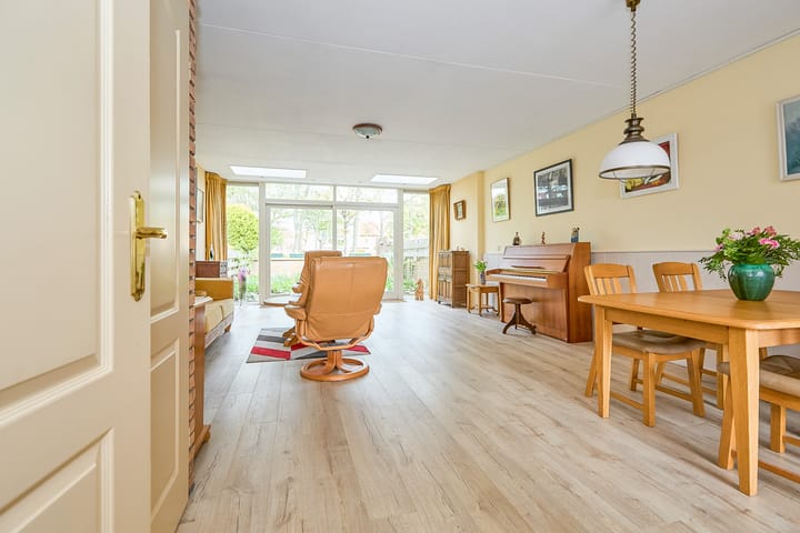 Foto 10 van Mercurius 44