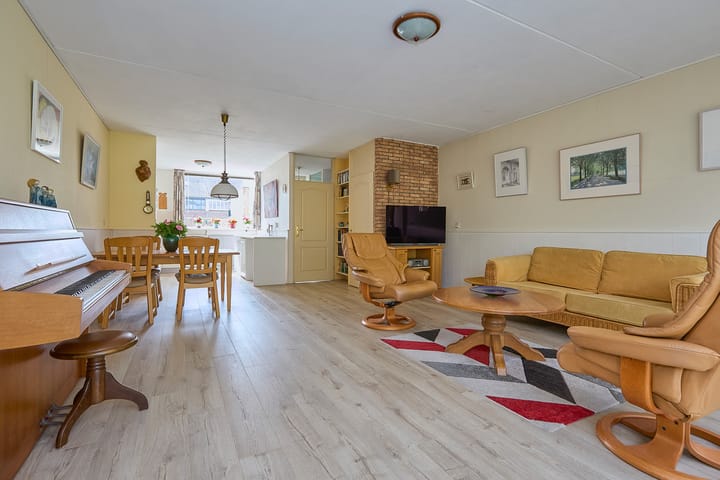 Foto 12 van Mercurius 44