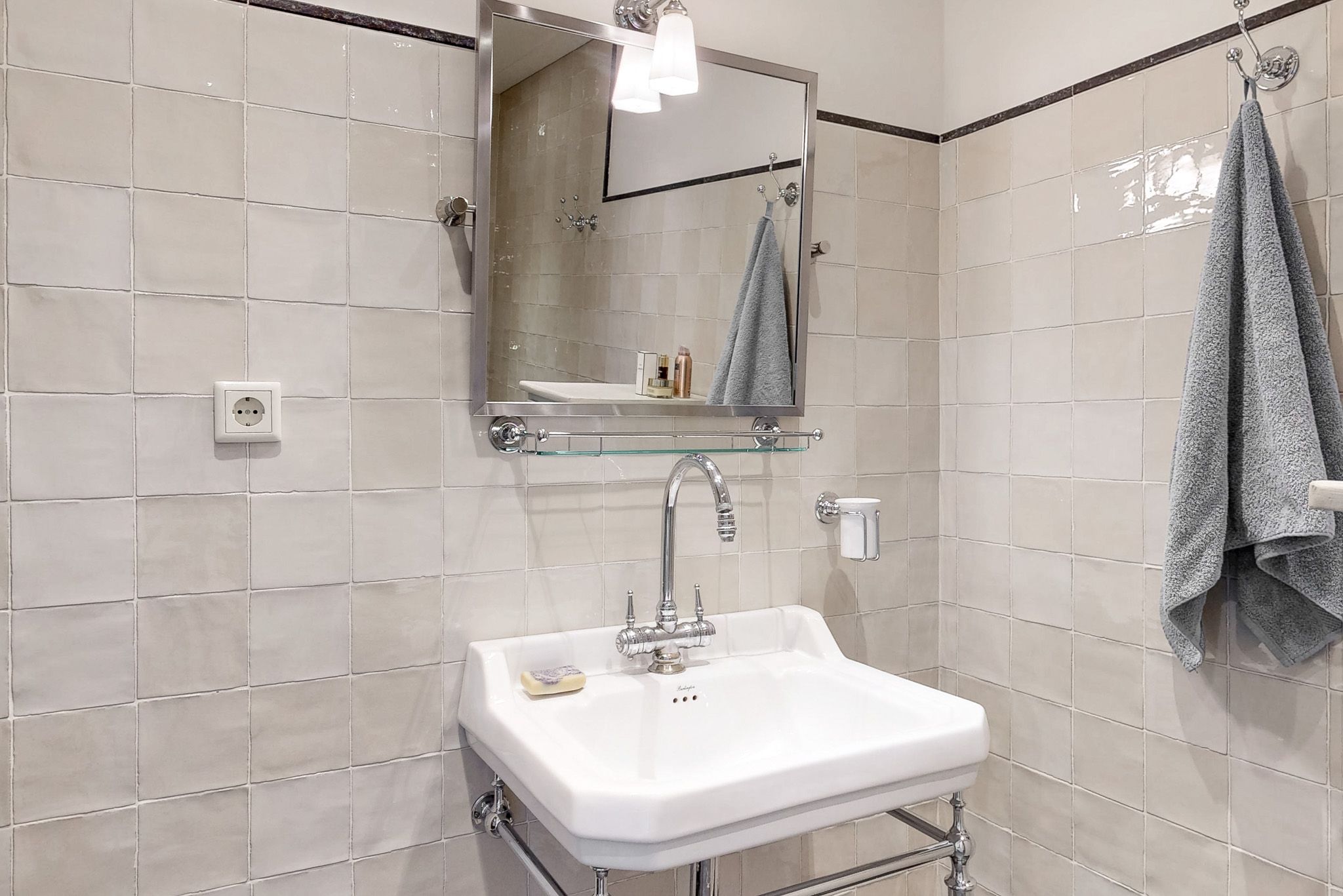 Photo 21 of Driehuizerkerkweg 14