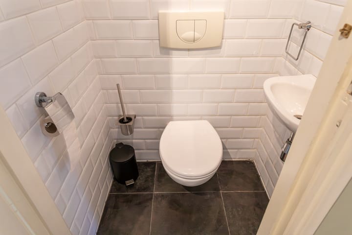 Photo 19 of Zeestraat 60